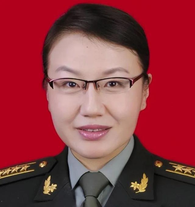 軍事評論員李莉近況探究，軍事評論員李莉近況深度解析